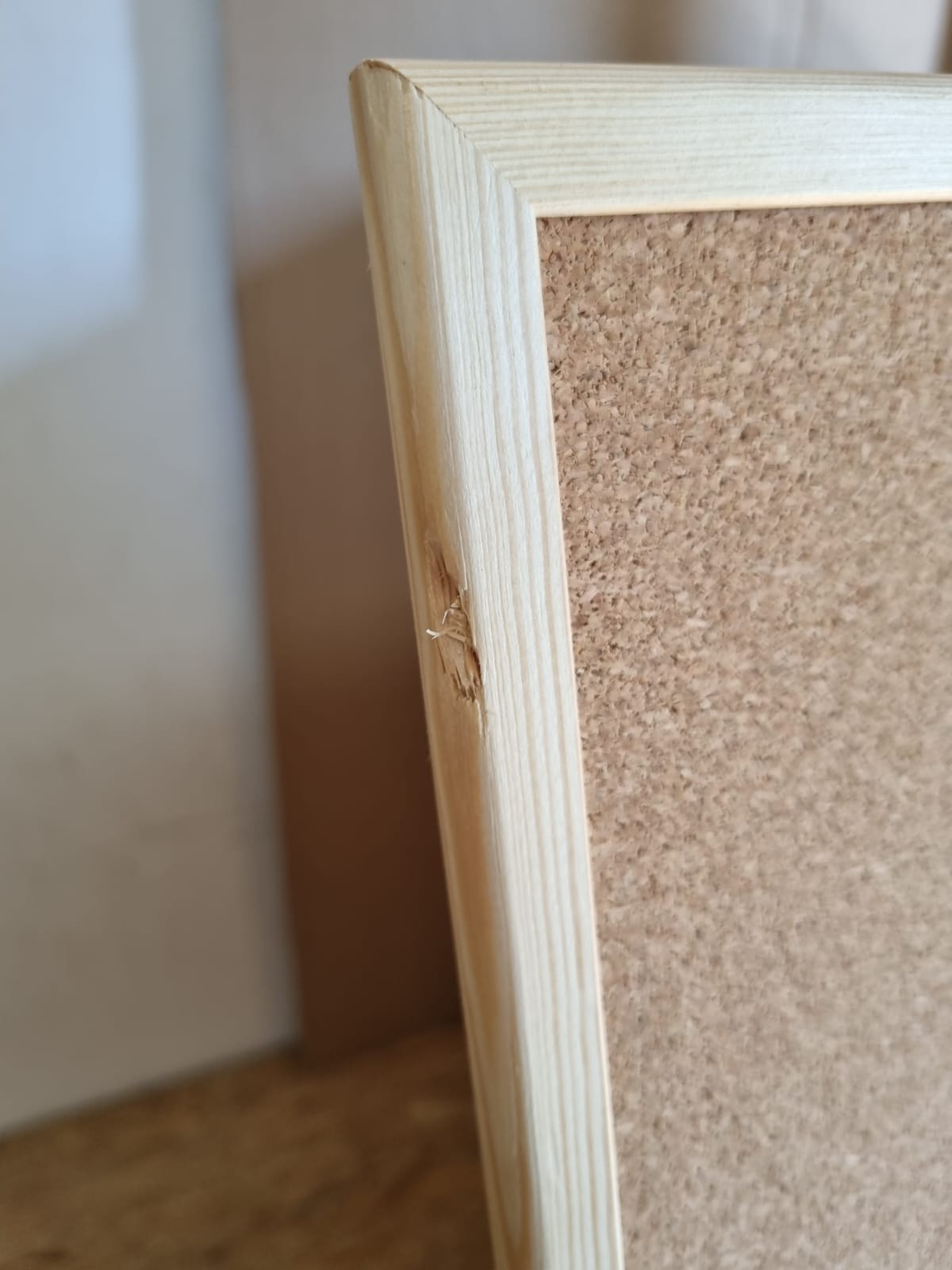 OUTLET Tableau Blanc Magnétique Effaçable à Sec avec Cadre en Bois 80x50cm – Image 9