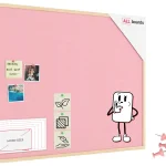 Tableau en feutre 100x80 cm, rose, avec cadre en bois laqué